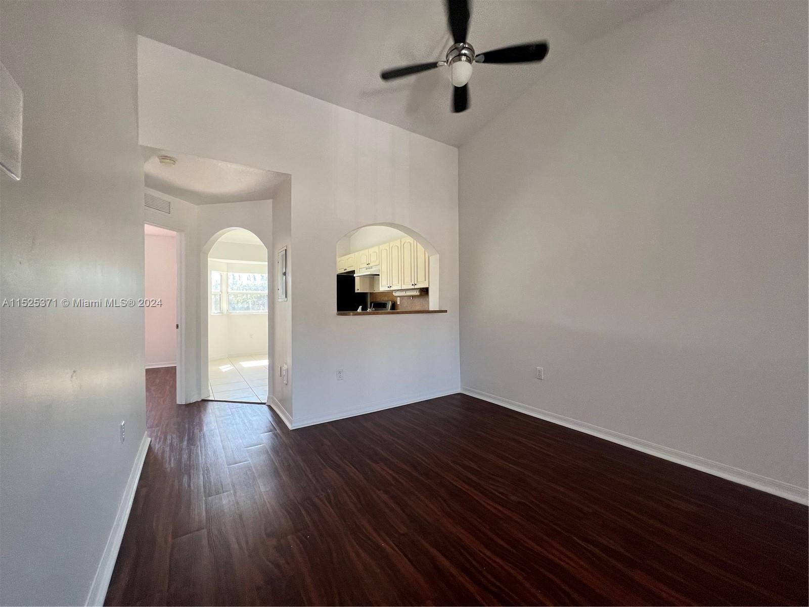 VENETIA GARDENS SOUTH - Residential