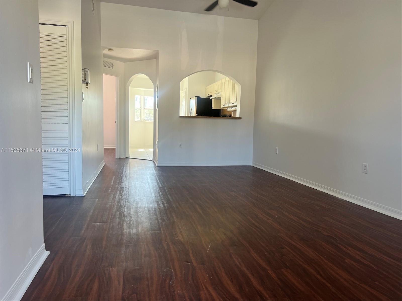 VENETIA GARDENS SOUTH - Residential