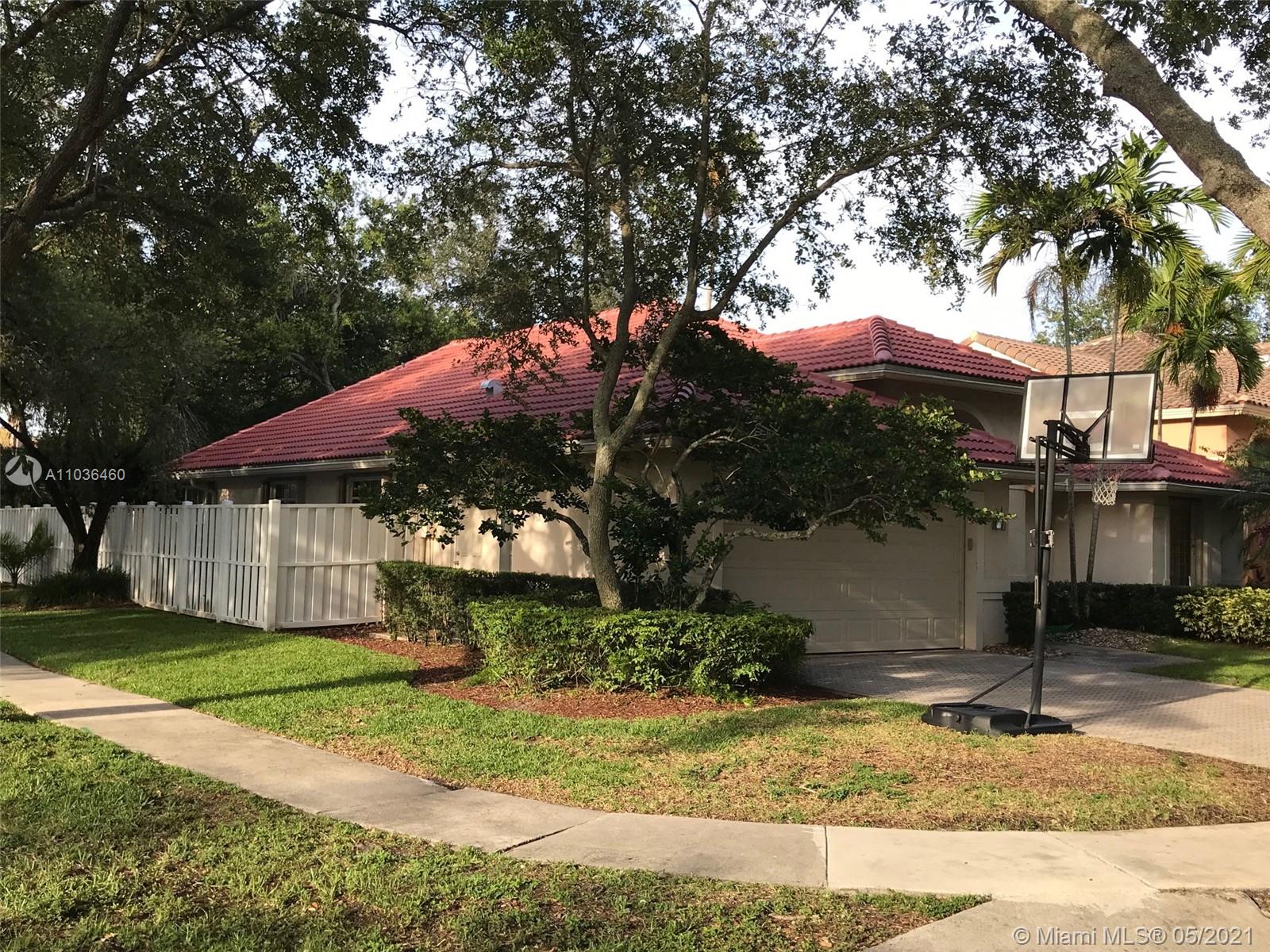 EMBASSY LAKES - Residential Lease