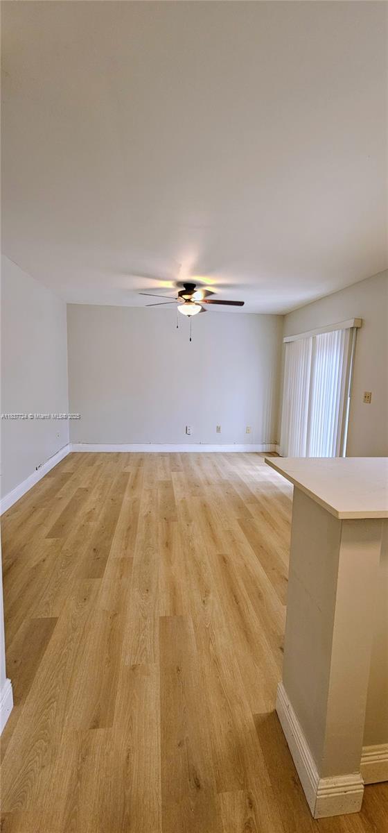 10194 SW 137 Ct 10194, Miami, FL, 33186/$585,000 3 10194 SW 137 Ct 10194