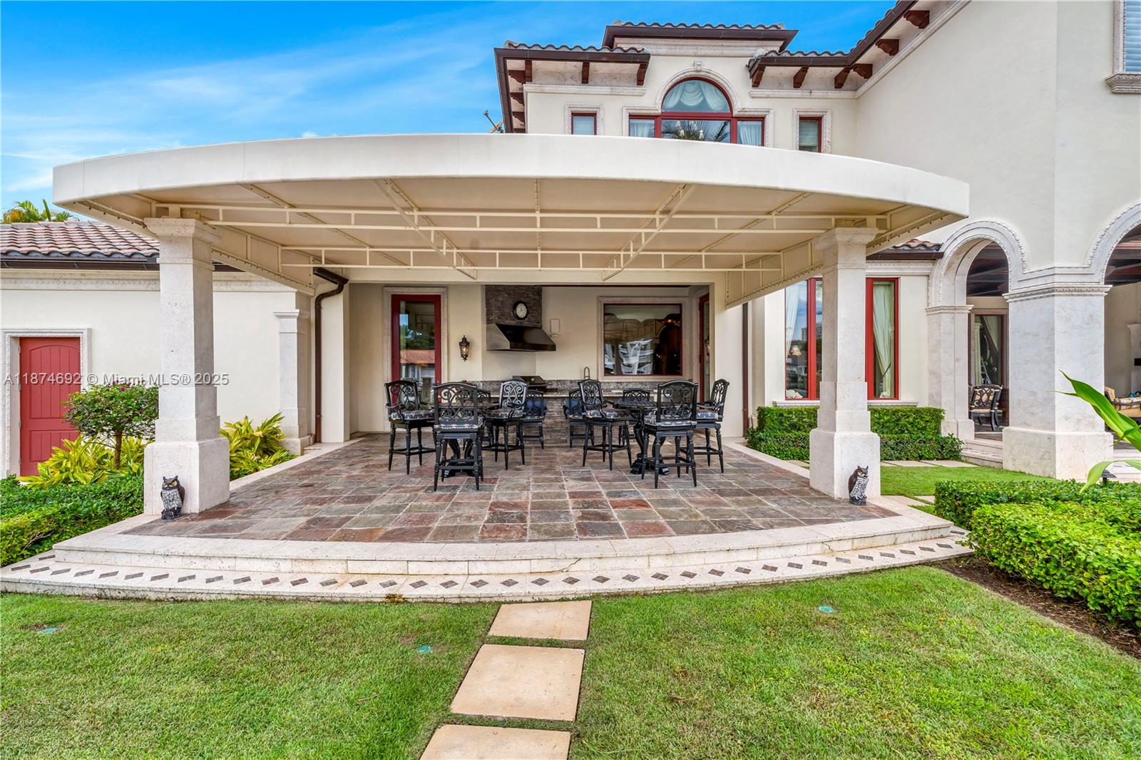 SANCTUARY - Residential