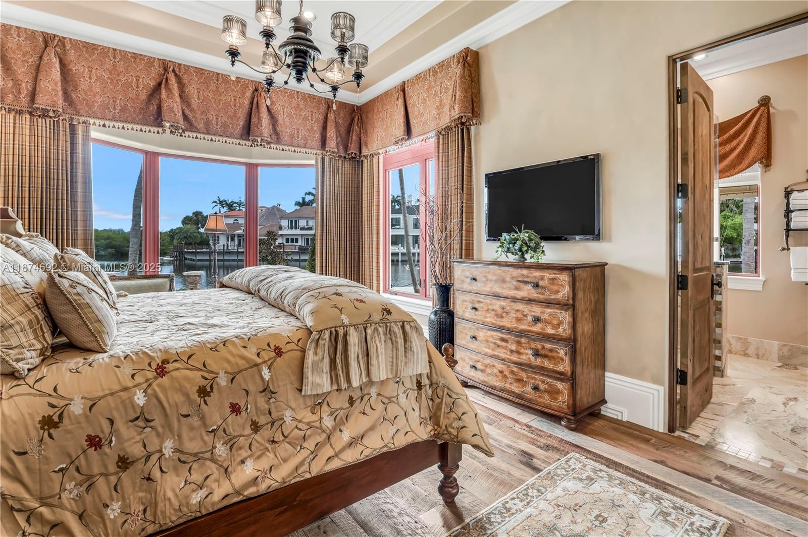 SANCTUARY - Residential