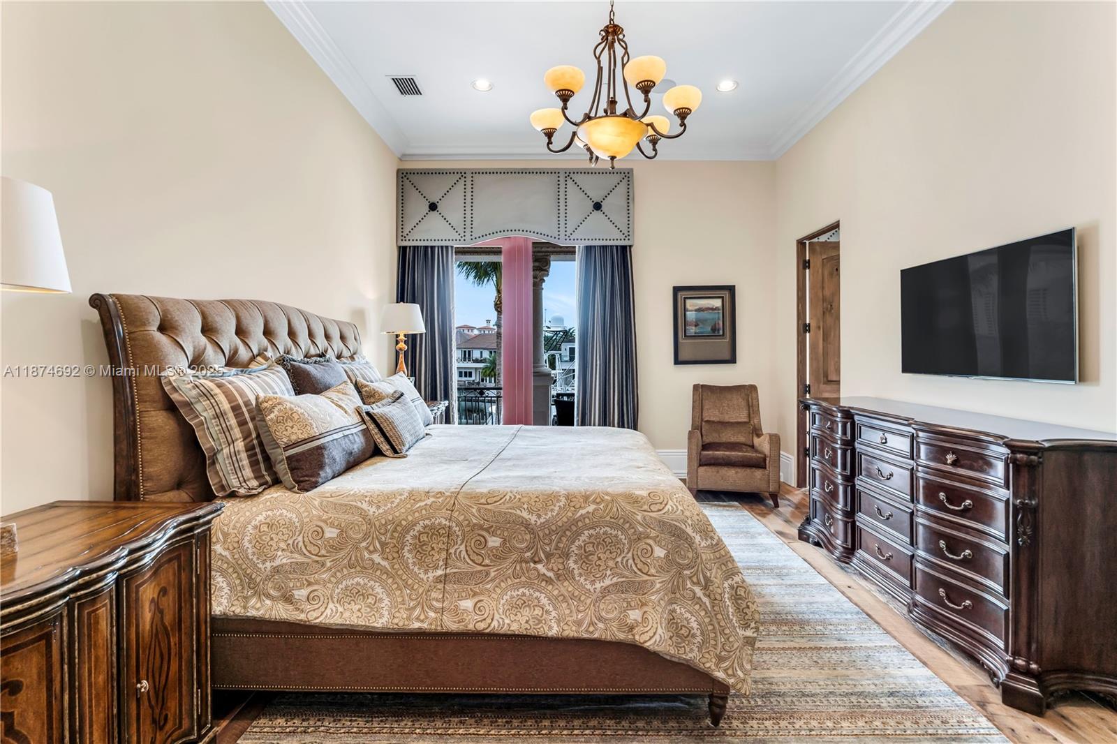 SANCTUARY - Residential