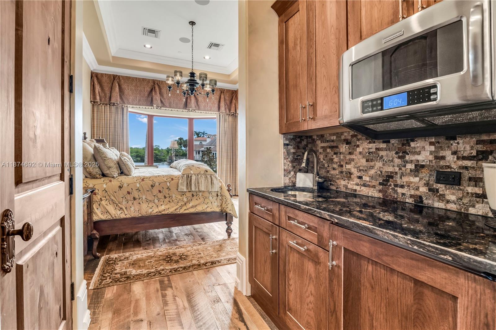 SANCTUARY - Residential