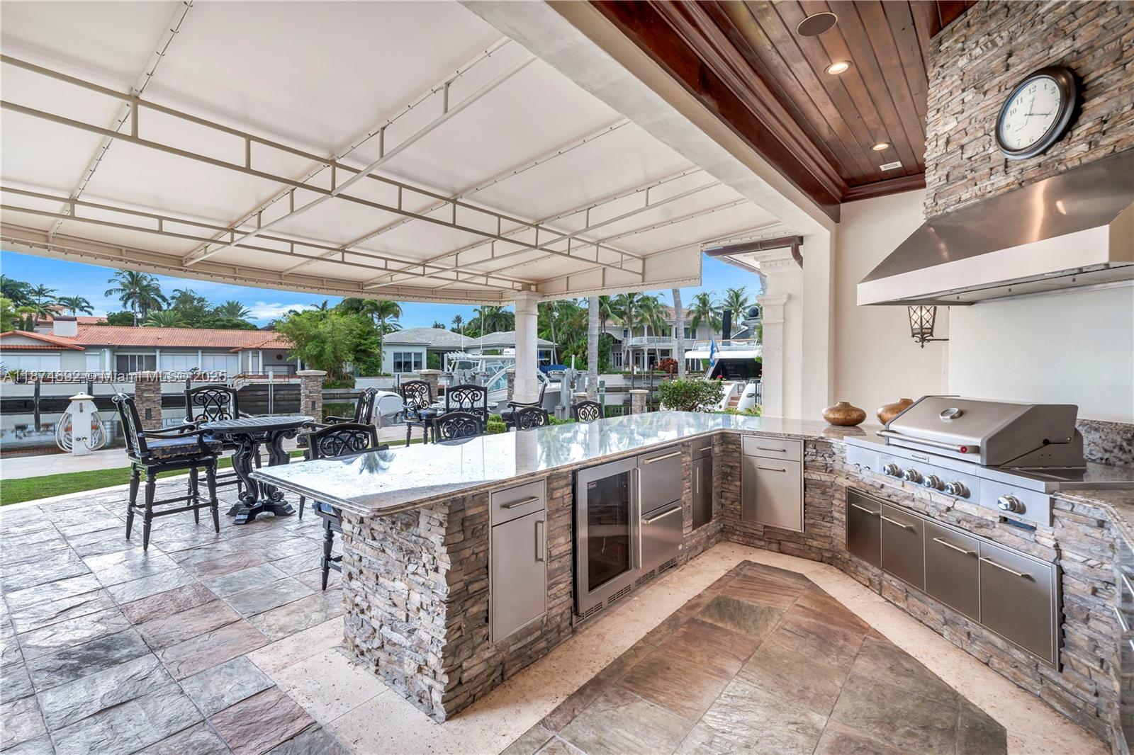 SANCTUARY - Residential