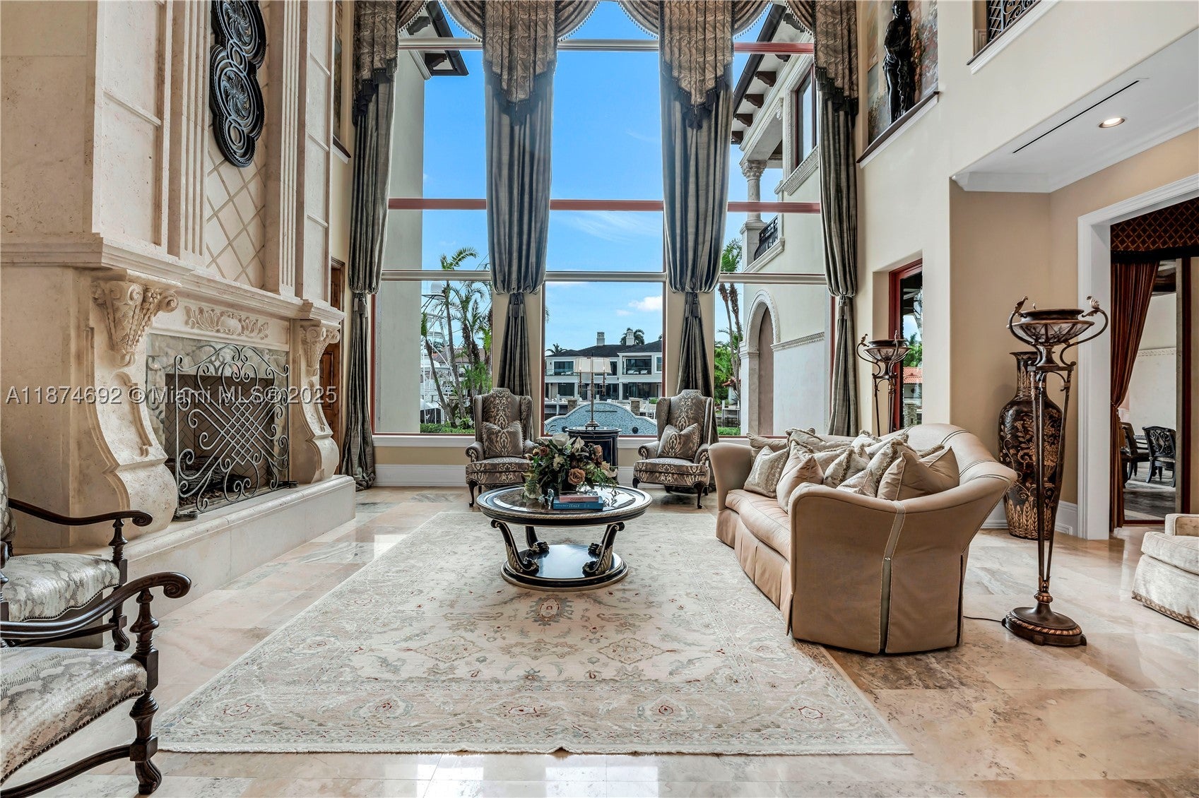 700 Osprey Point Cir