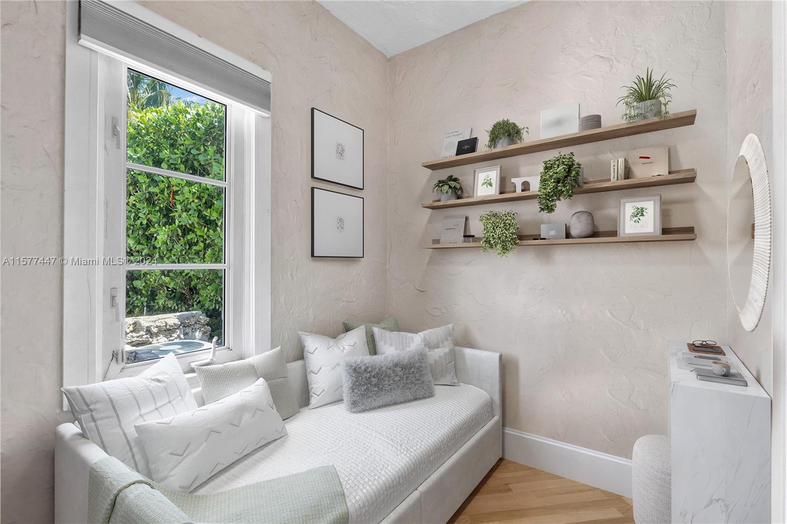 CORAL GABLE COUNTRY CLUB - Residential