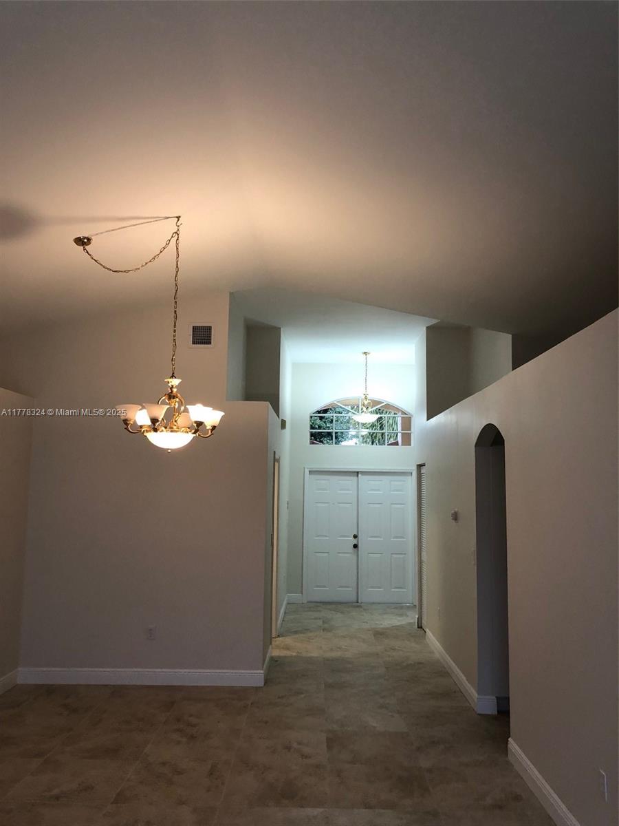 17445 SW 33rd Ct