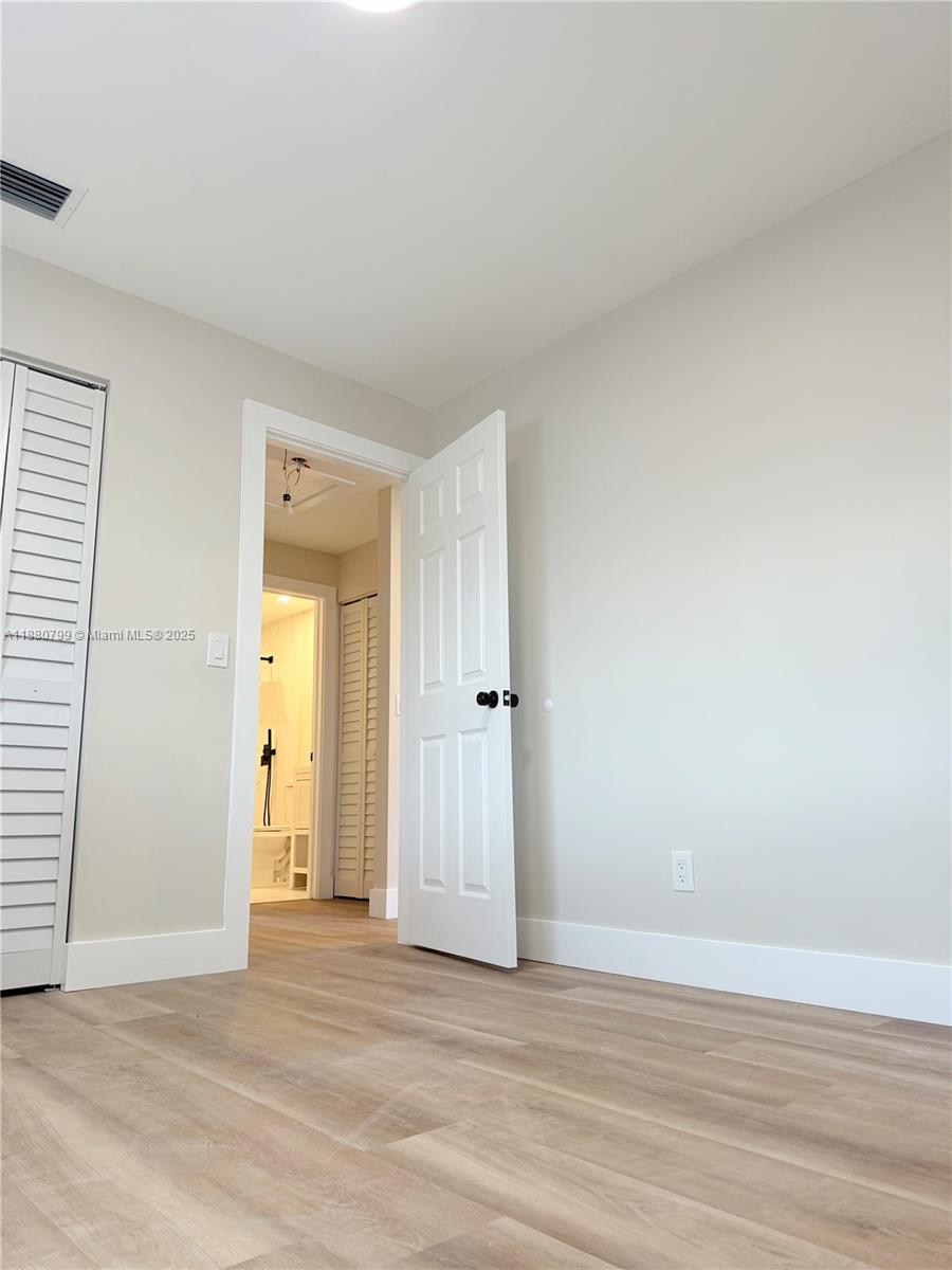 RAINBOW LAKES - Residential