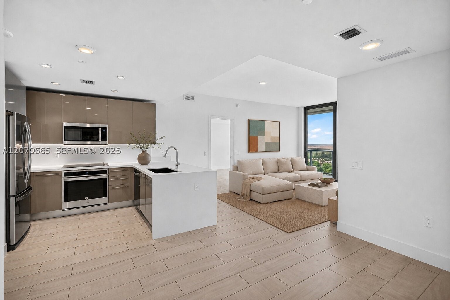 2000 Metropica Way 2111