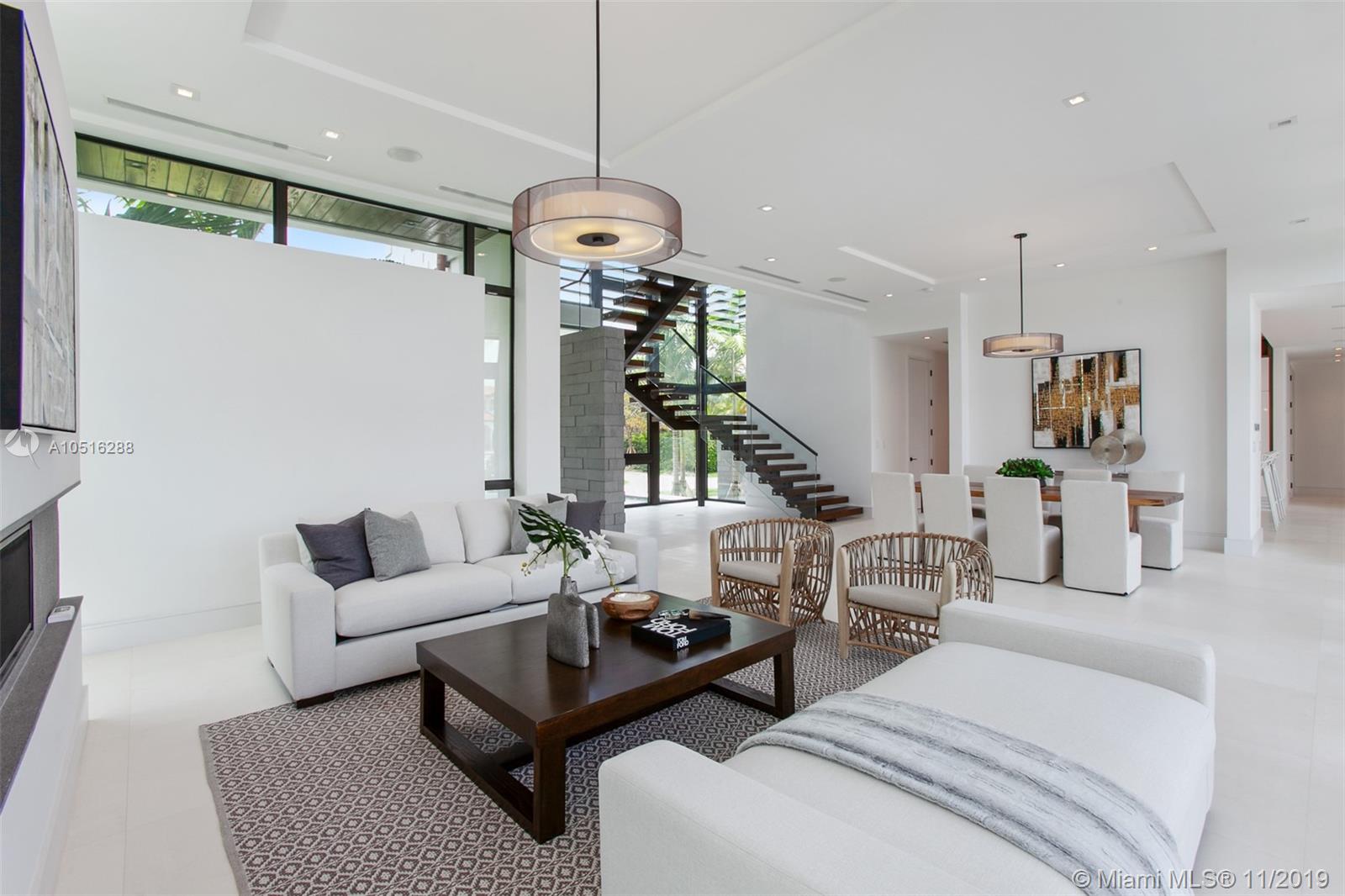 Sunrise Harbour - Residential