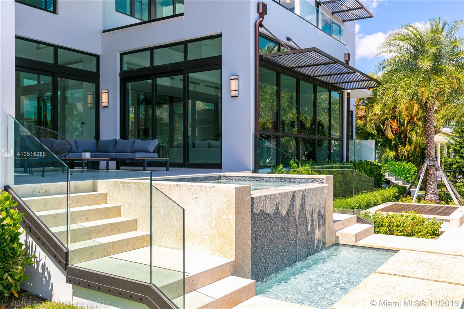 Sunrise Harbour - Residential