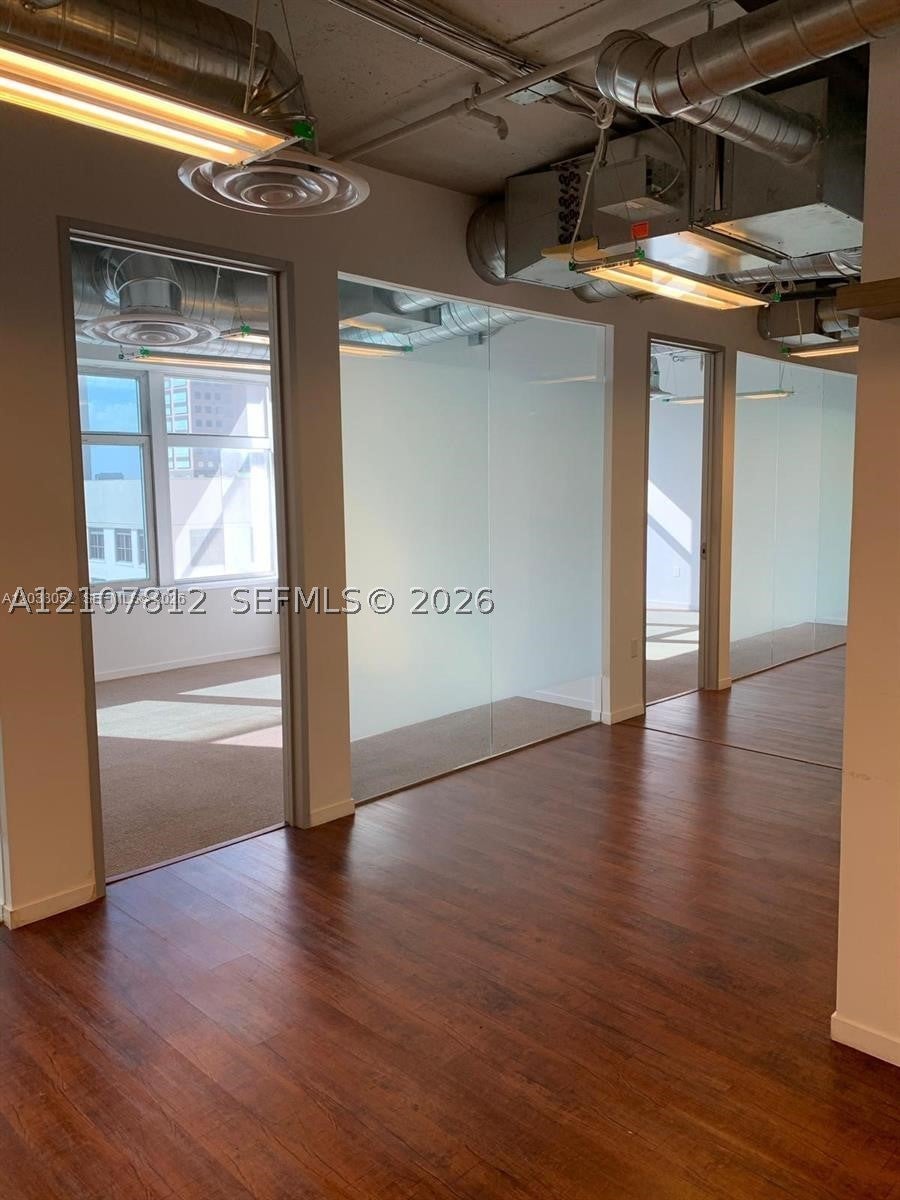 14 NE 1st Ave 1100P