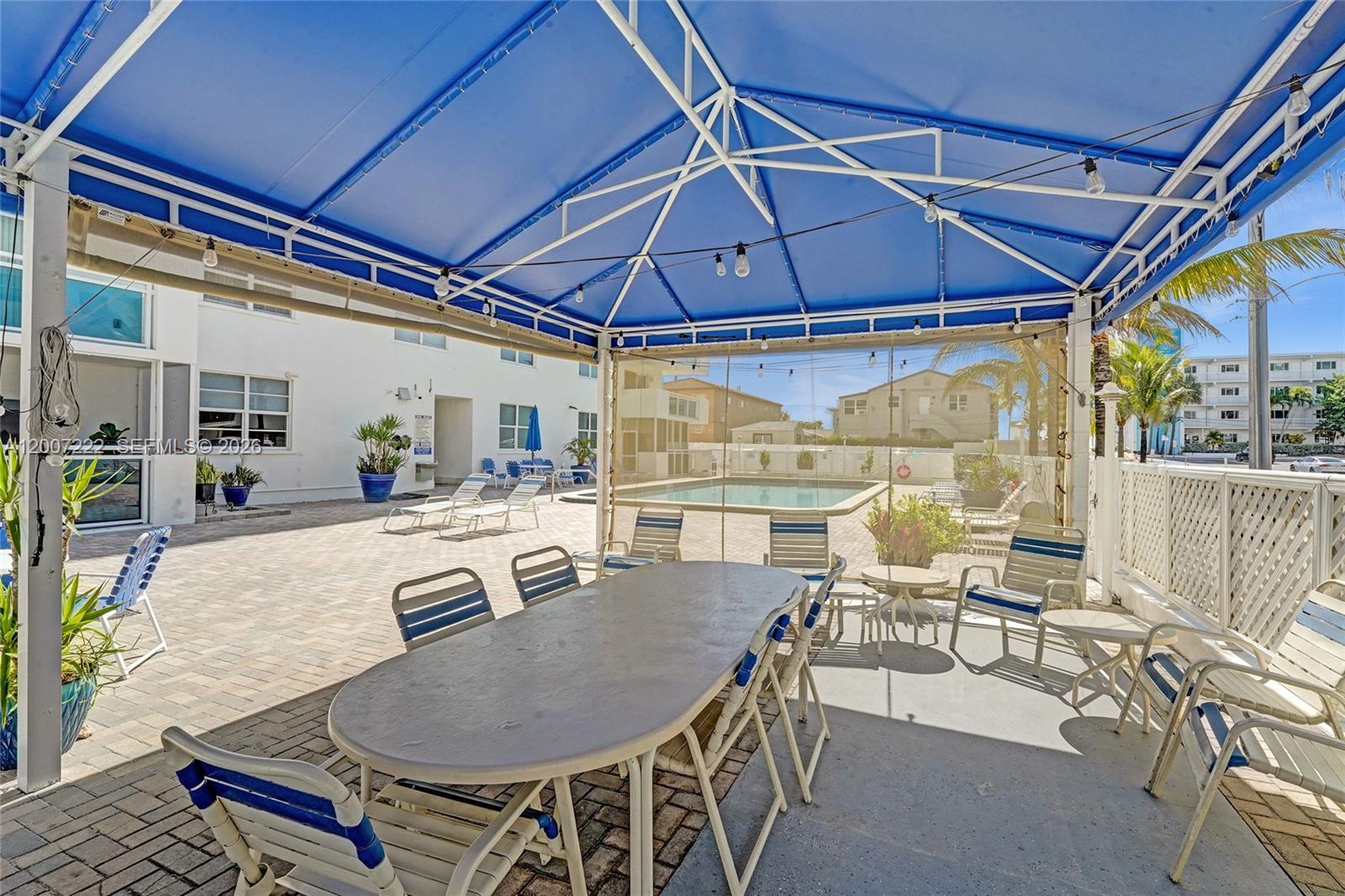 WELLINGTON TOWERS CONDO - Residential