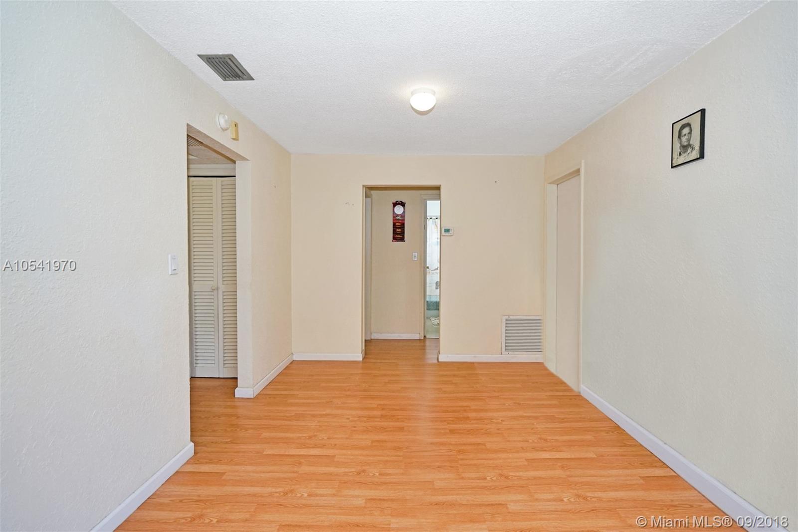 SUNRISE GOLF VILLAGE SEC - Residential