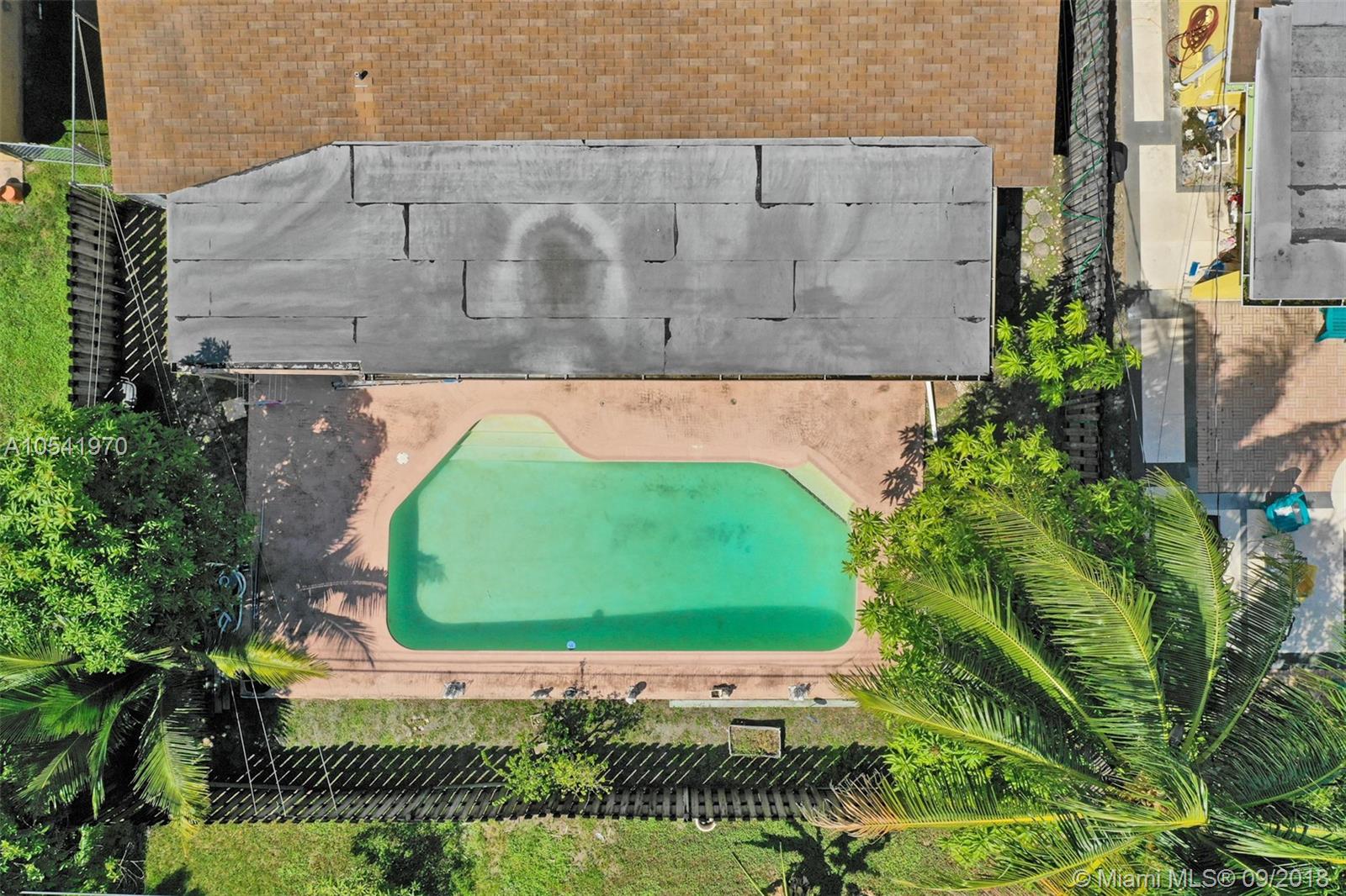 SUNRISE GOLF VILLAGE SEC - Residential