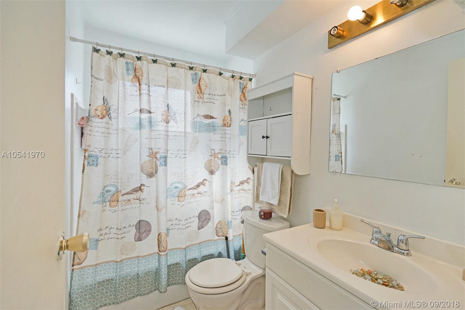 SUNRISE GOLF VILLAGE SEC - Residential