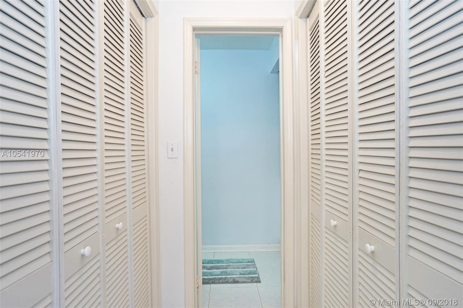 SUNRISE GOLF VILLAGE SEC - Residential