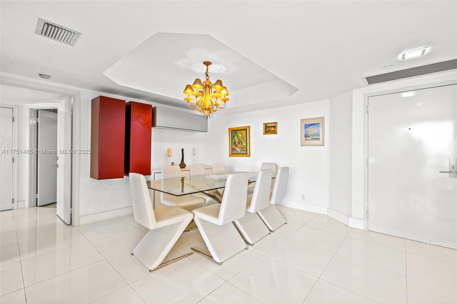 HARBORSIDE AT THE WATERWA - Residential