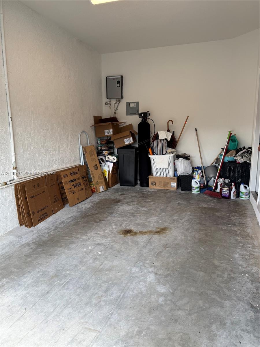 KENDALL ASSEMBLAGE NORTH - Residential