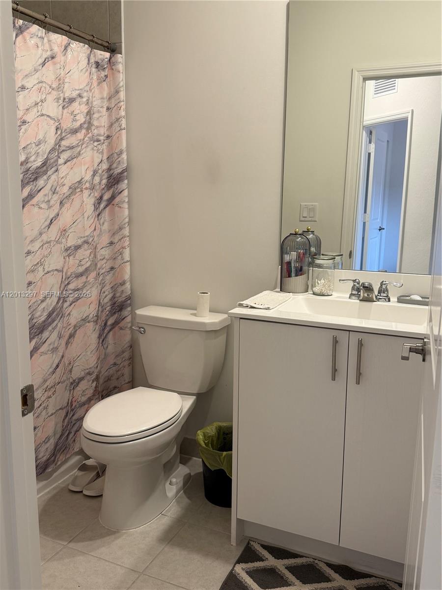 KENDALL ASSEMBLAGE NORTH - Residential