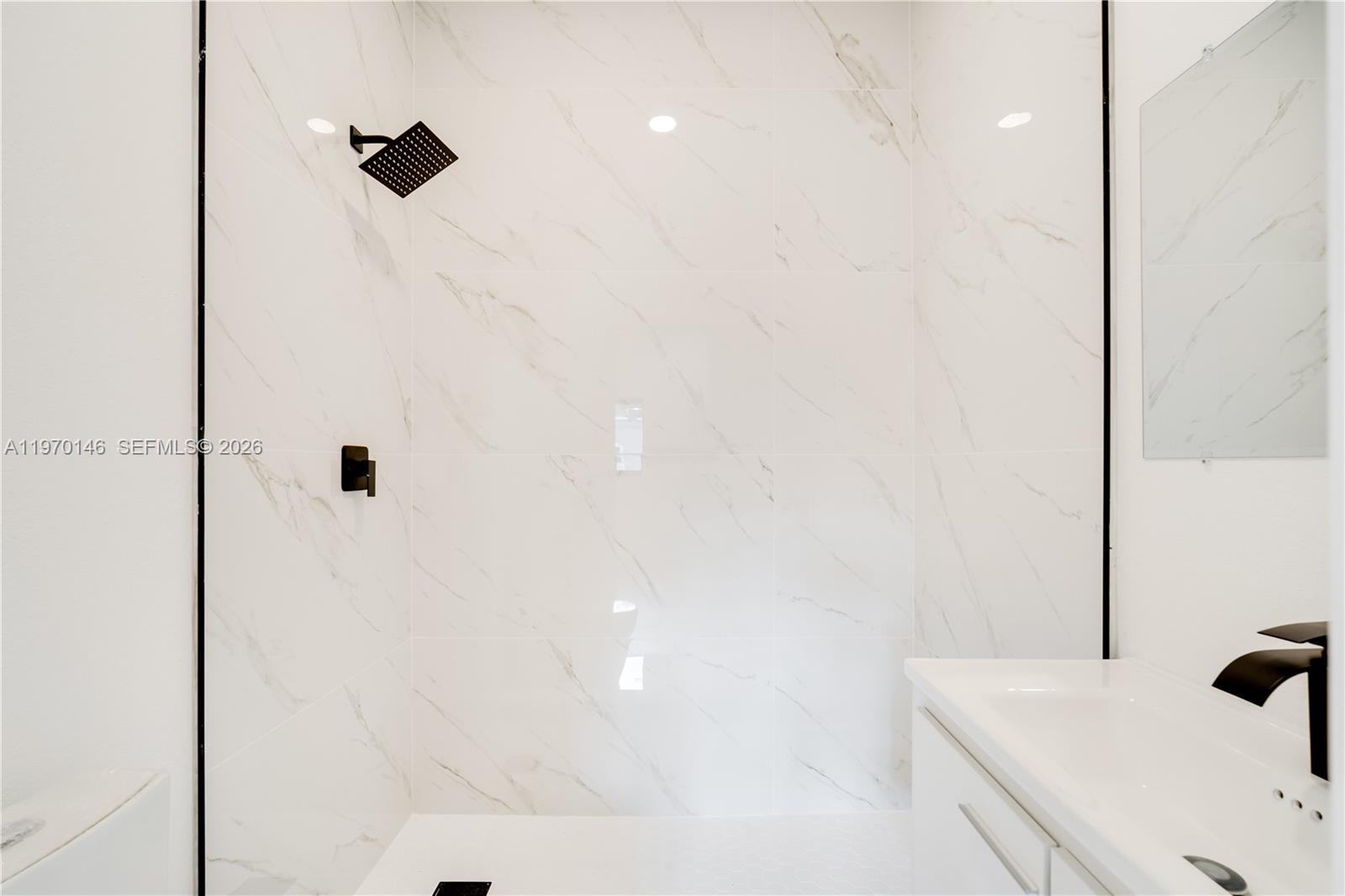 BUENA VISTA GARDENS - Residential