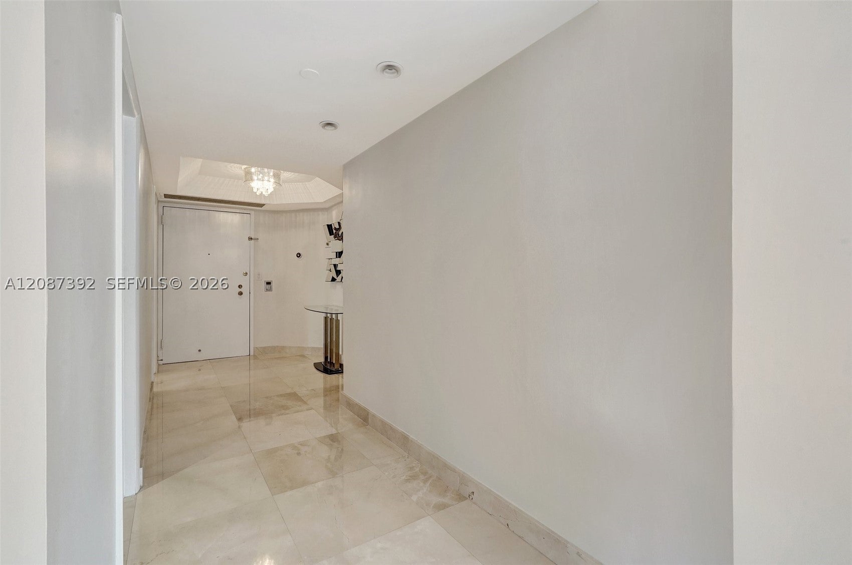 4000 ISLAND BLVD 402