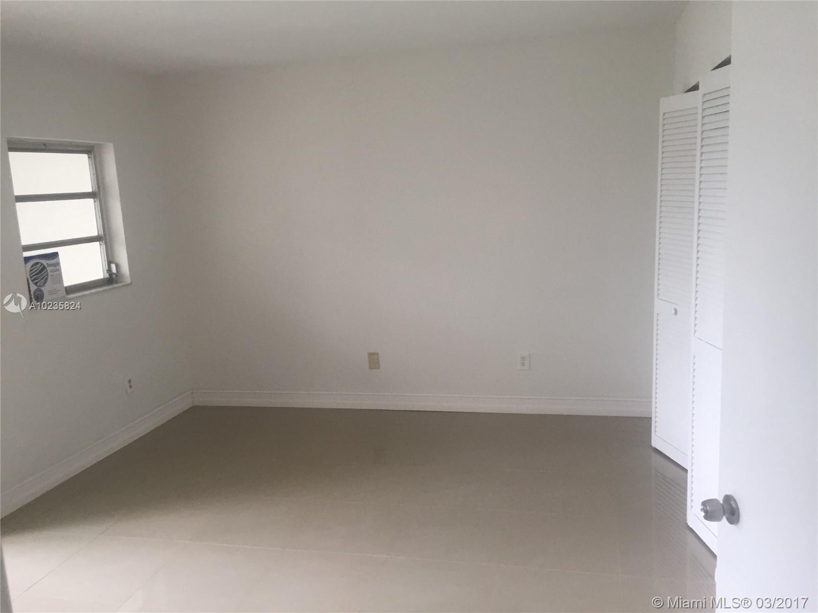 Ro Mont Gardens Andover C - Residential Lease