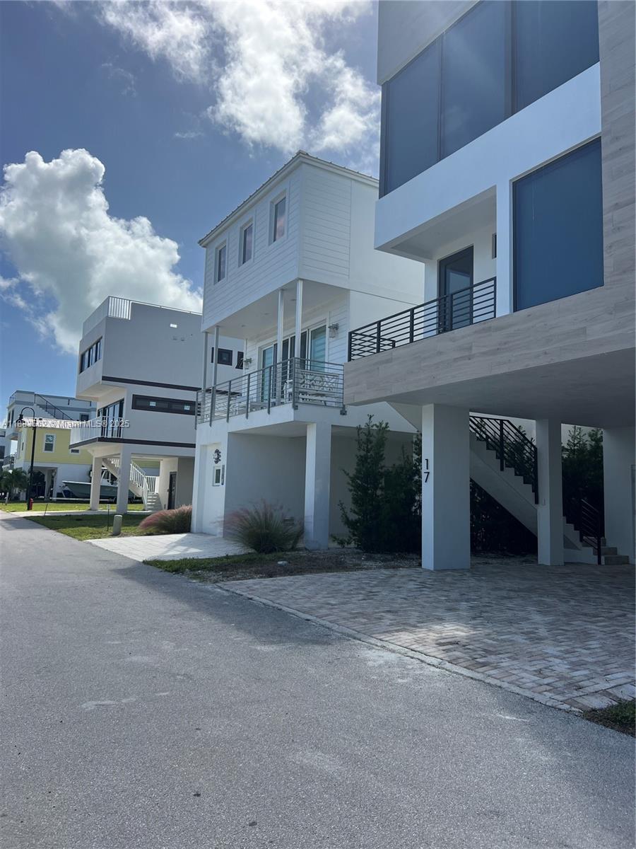 KEY LARGO OCEAN RESORT CO - Land