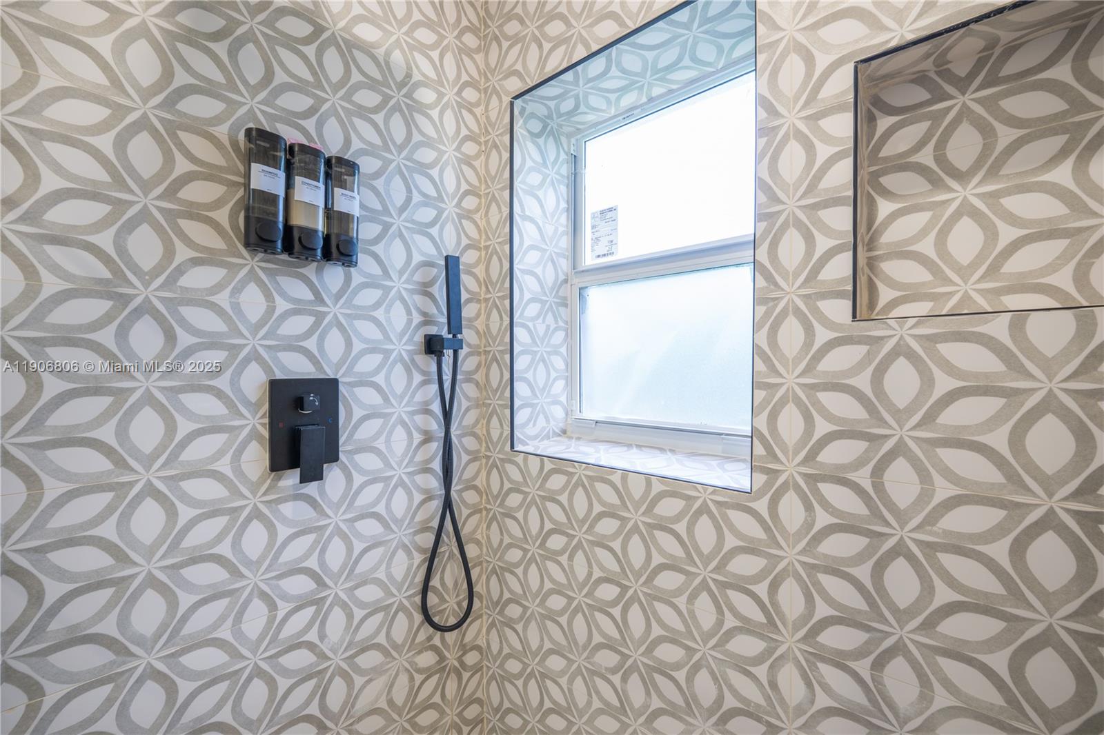 BAY VISTA PARK AMD PL - Residential