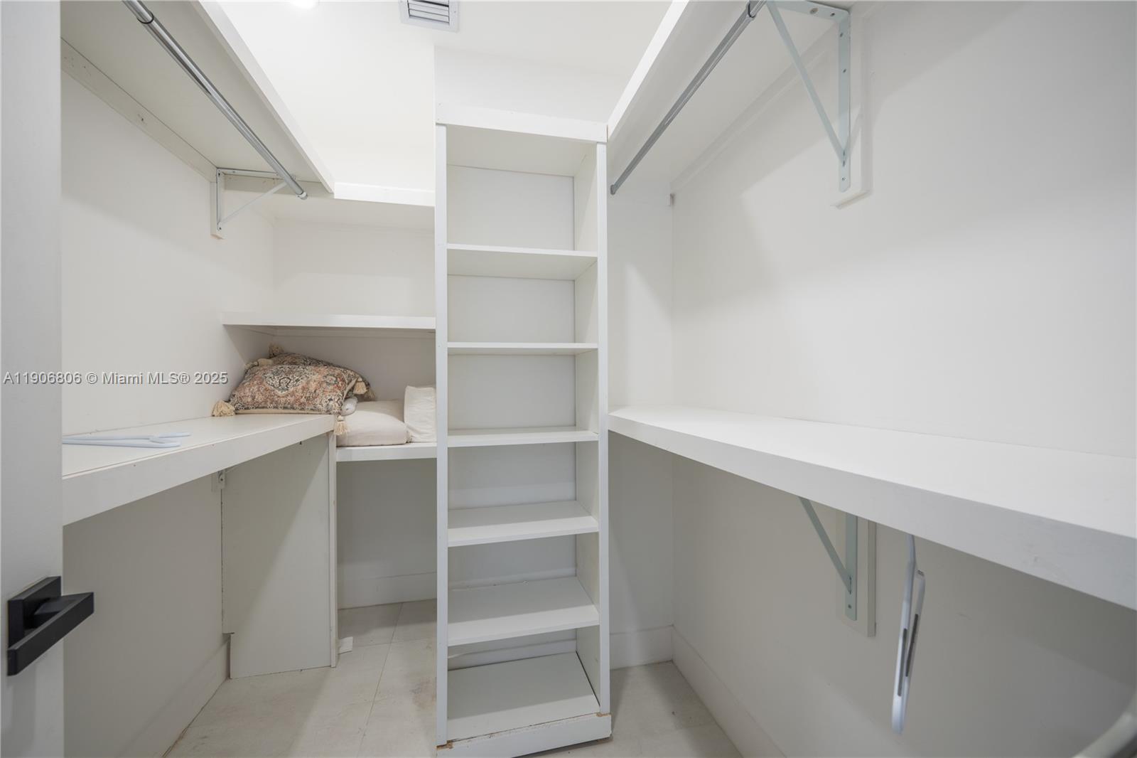 BAY VISTA PARK AMD PL - Residential