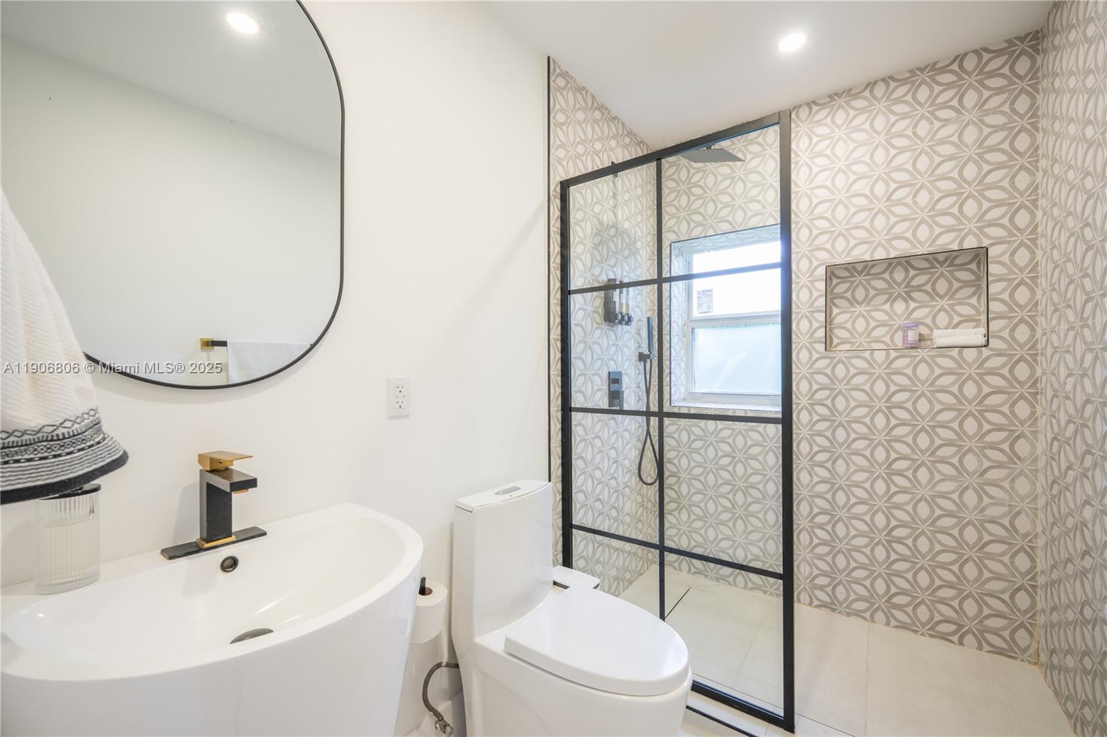 BAY VISTA PARK AMD PL - Residential