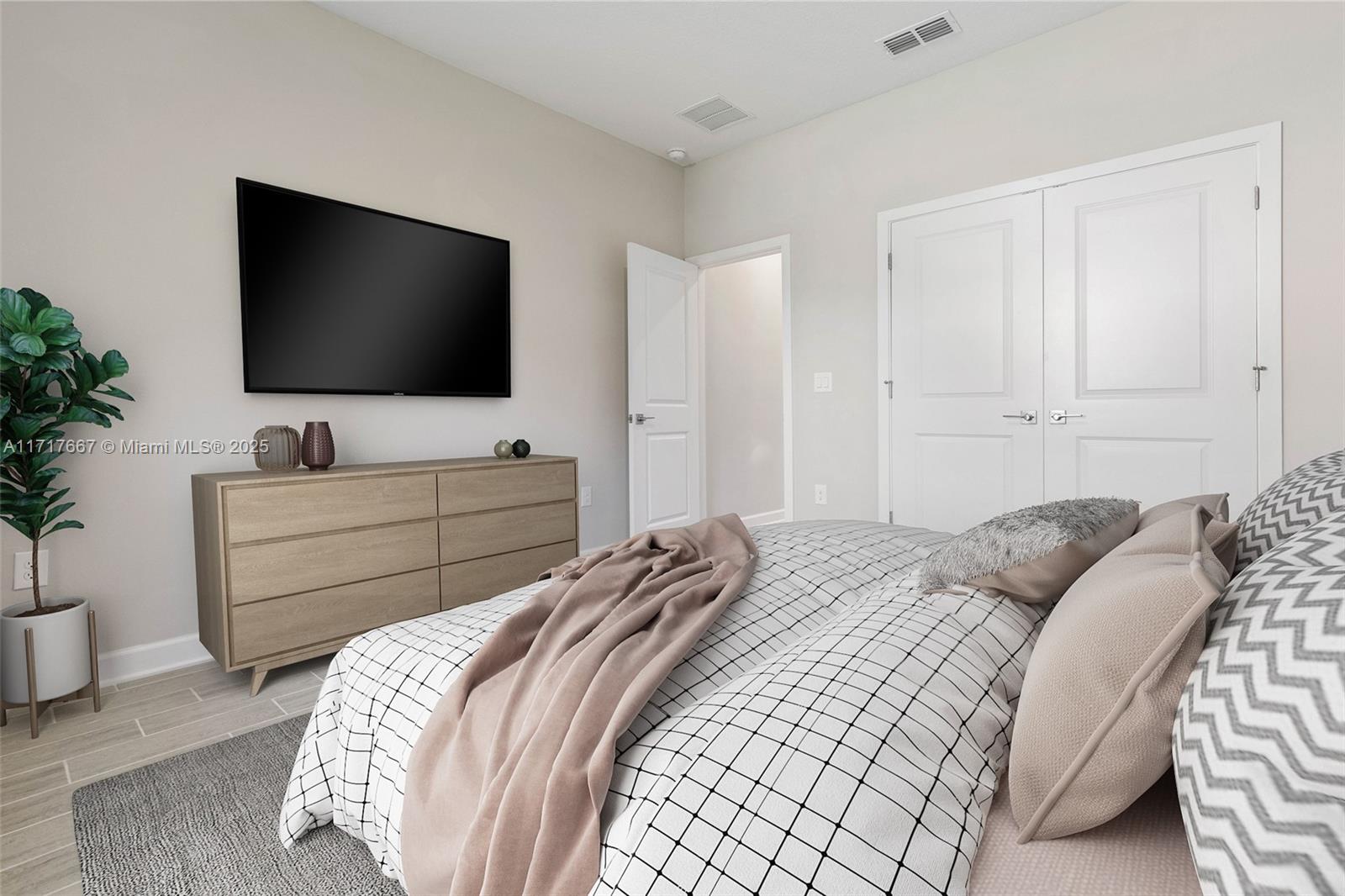 PORT MALABAR UNIT 24 - Residential