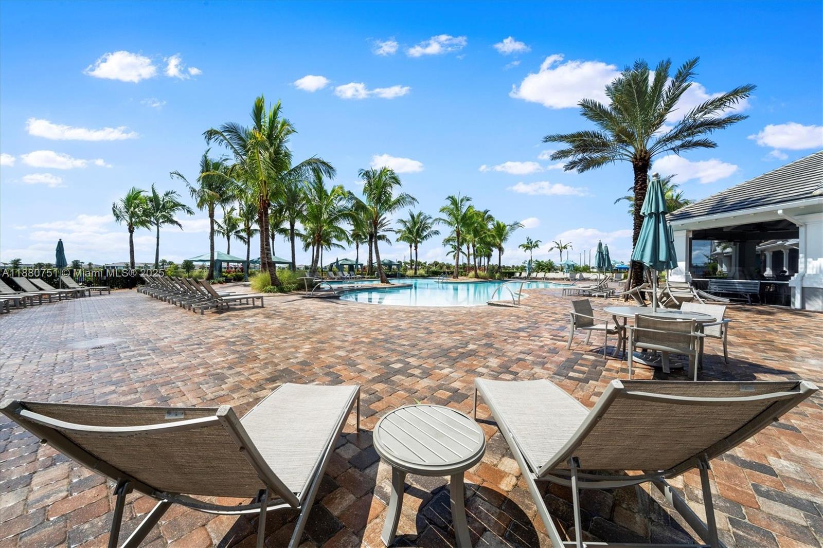 DEL WEBB AT TRADITION PLA - Residential