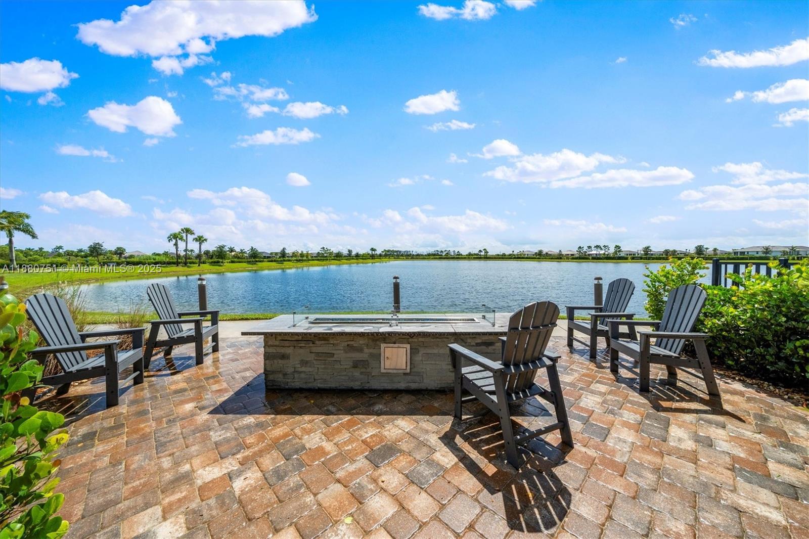 DEL WEBB AT TRADITION PLA - Residential