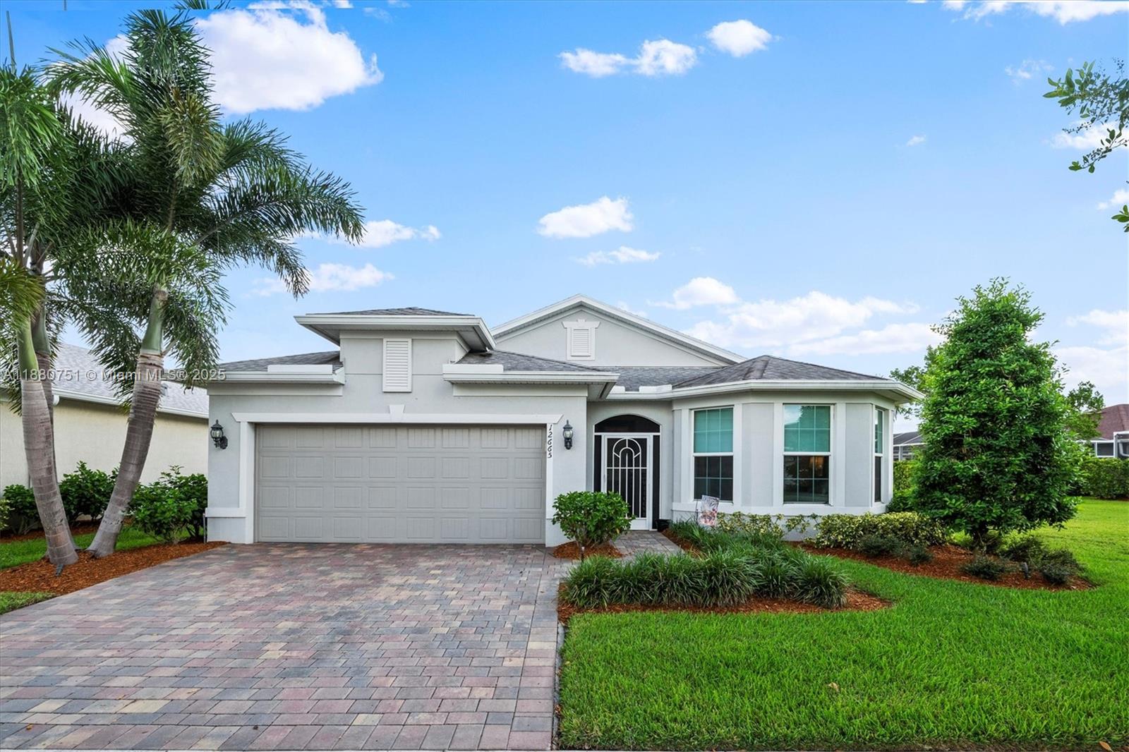 12665 SW Cattleya Ln, Port St Lucie, FL, 34987/$645,000 1 12665 SW Cattleya Ln