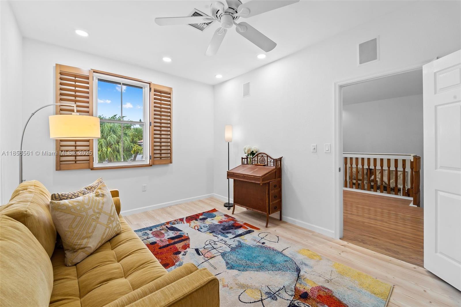 THE COURTYARDS AT THE POI - Residential