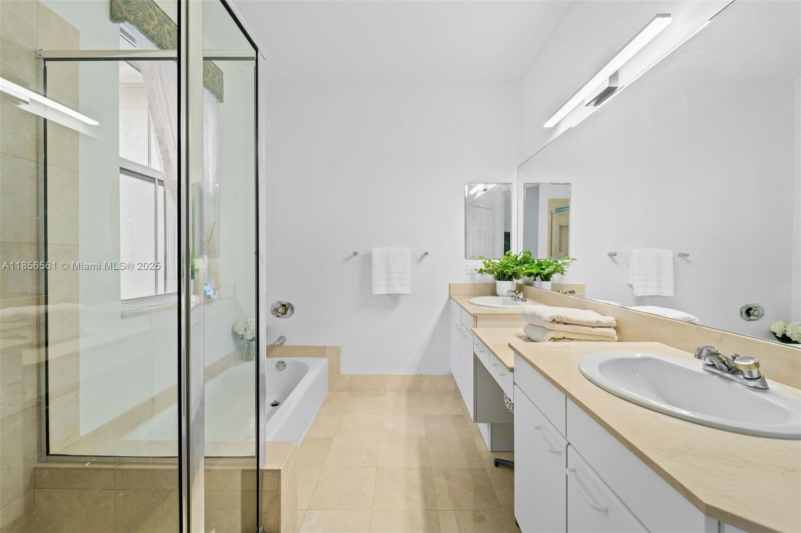 THE COURTYARDS AT THE POI - Residential