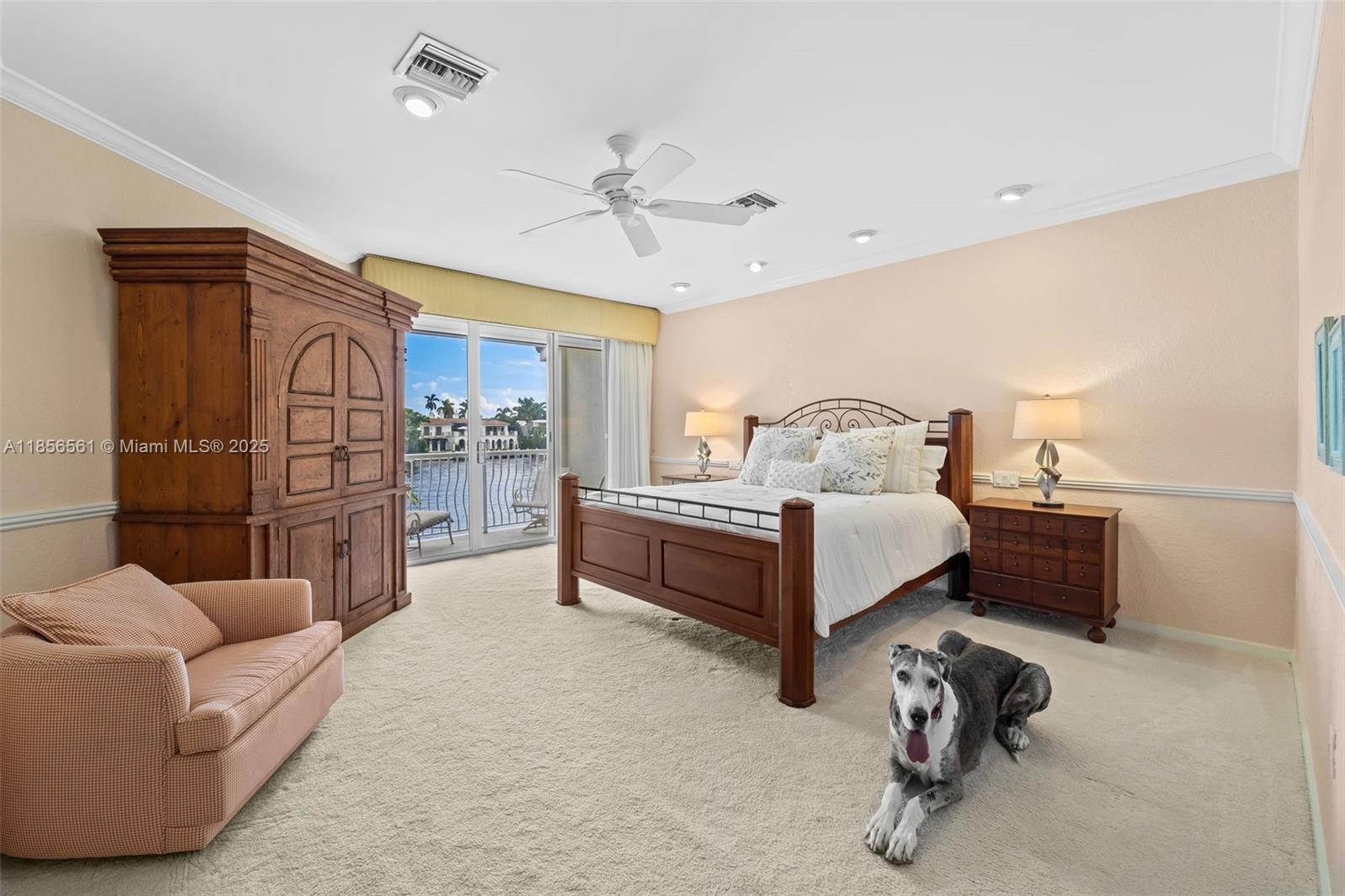 THE COURTYARDS AT THE POI - Residential