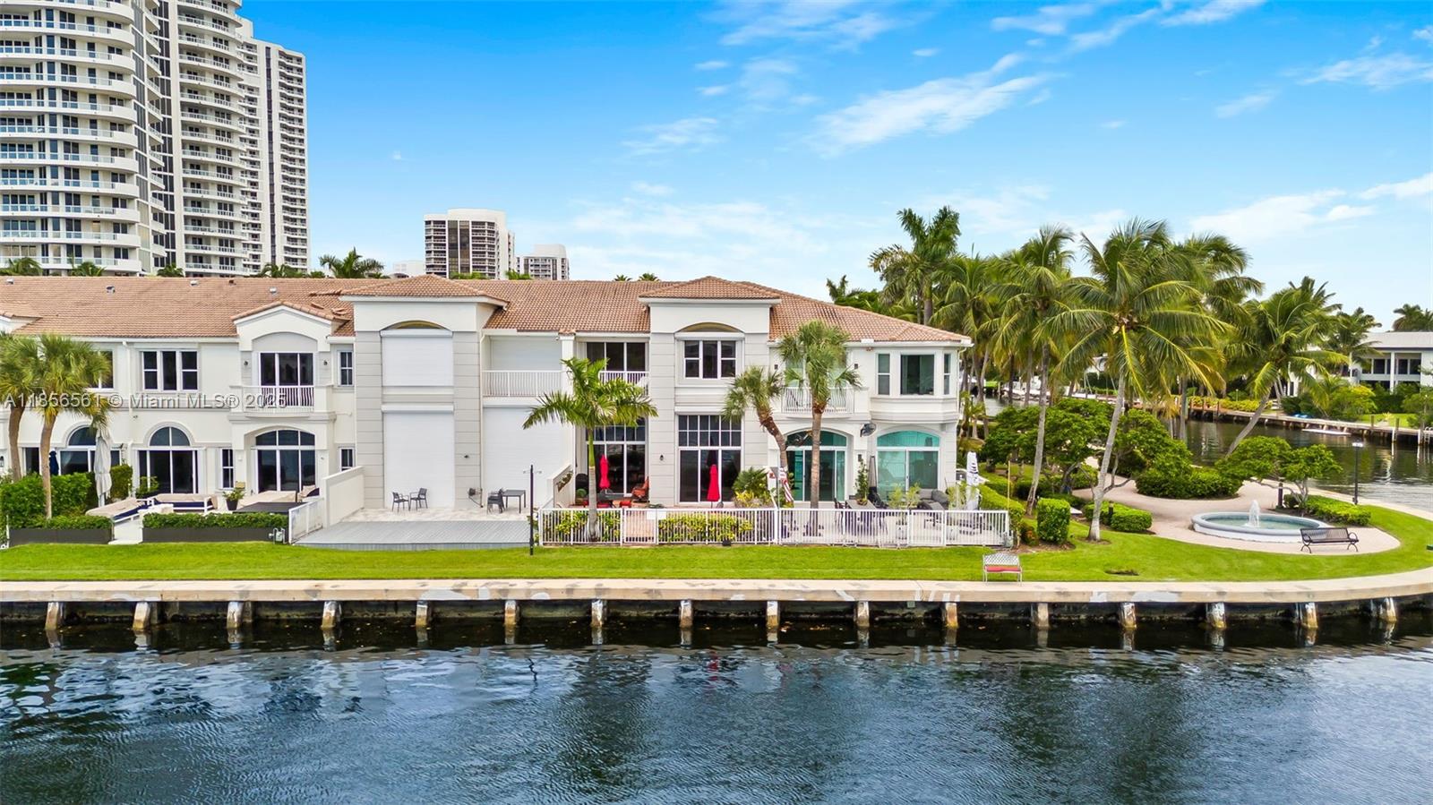 THE COURTYARDS AT THE POI - Residential