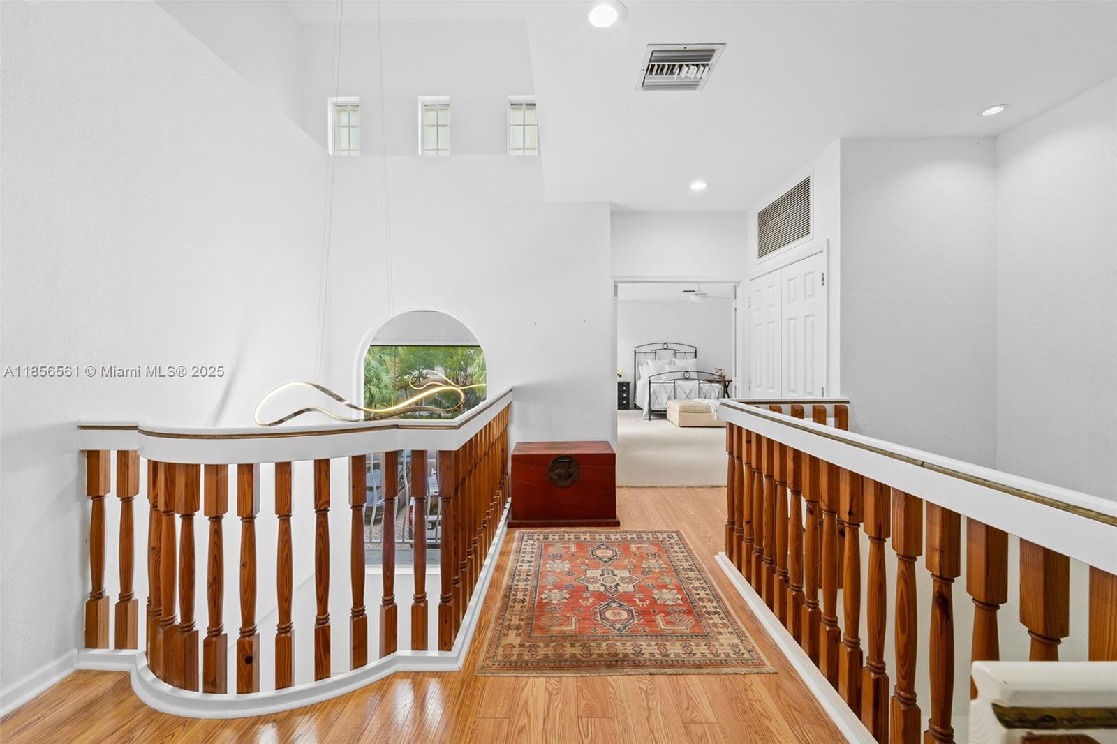 THE COURTYARDS AT THE POI - Residential