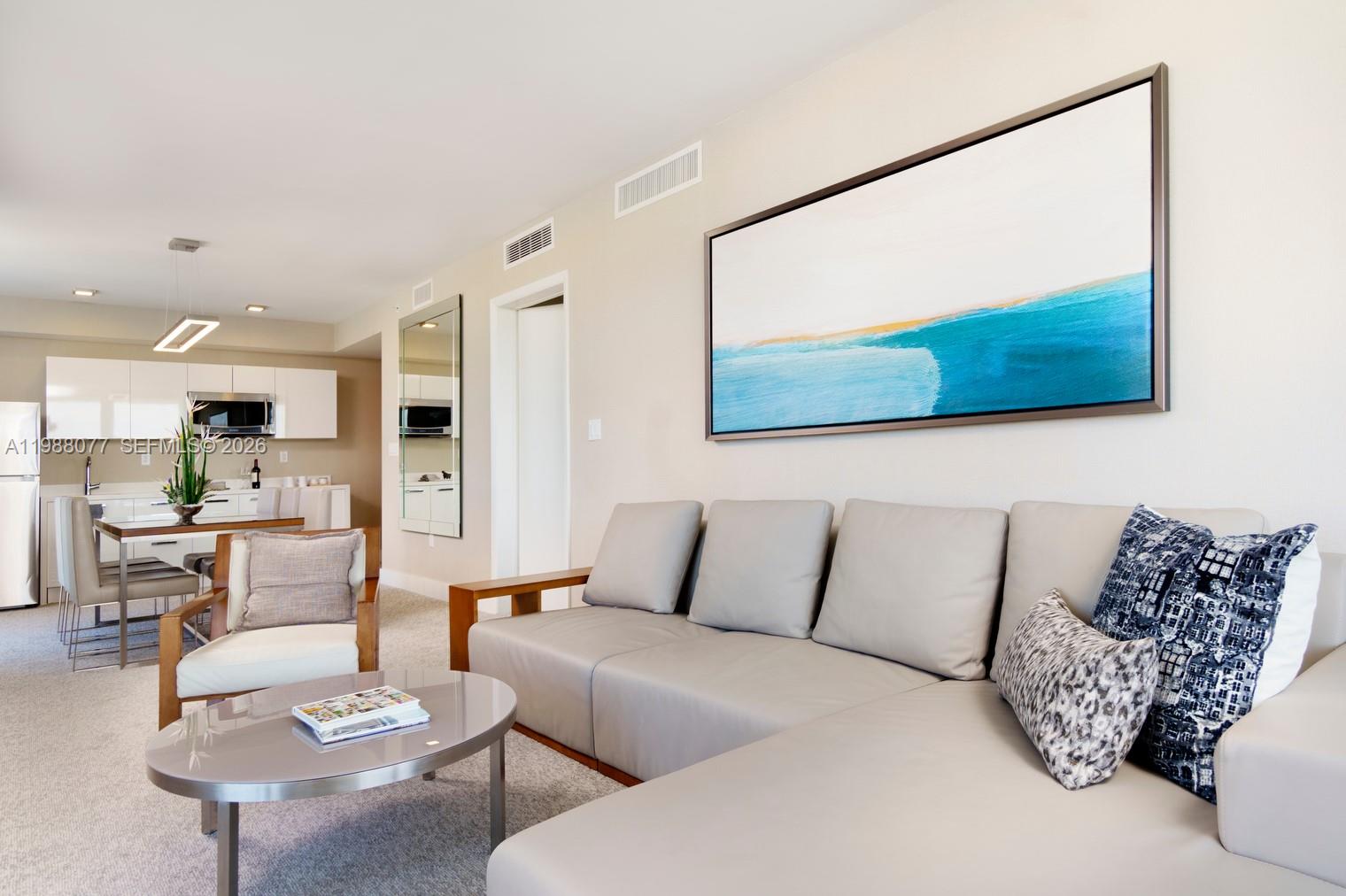 BAY HARBOUR ISLAND - Residential