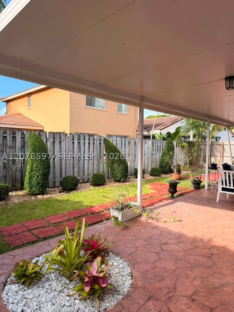 16529 SW 98th Ter