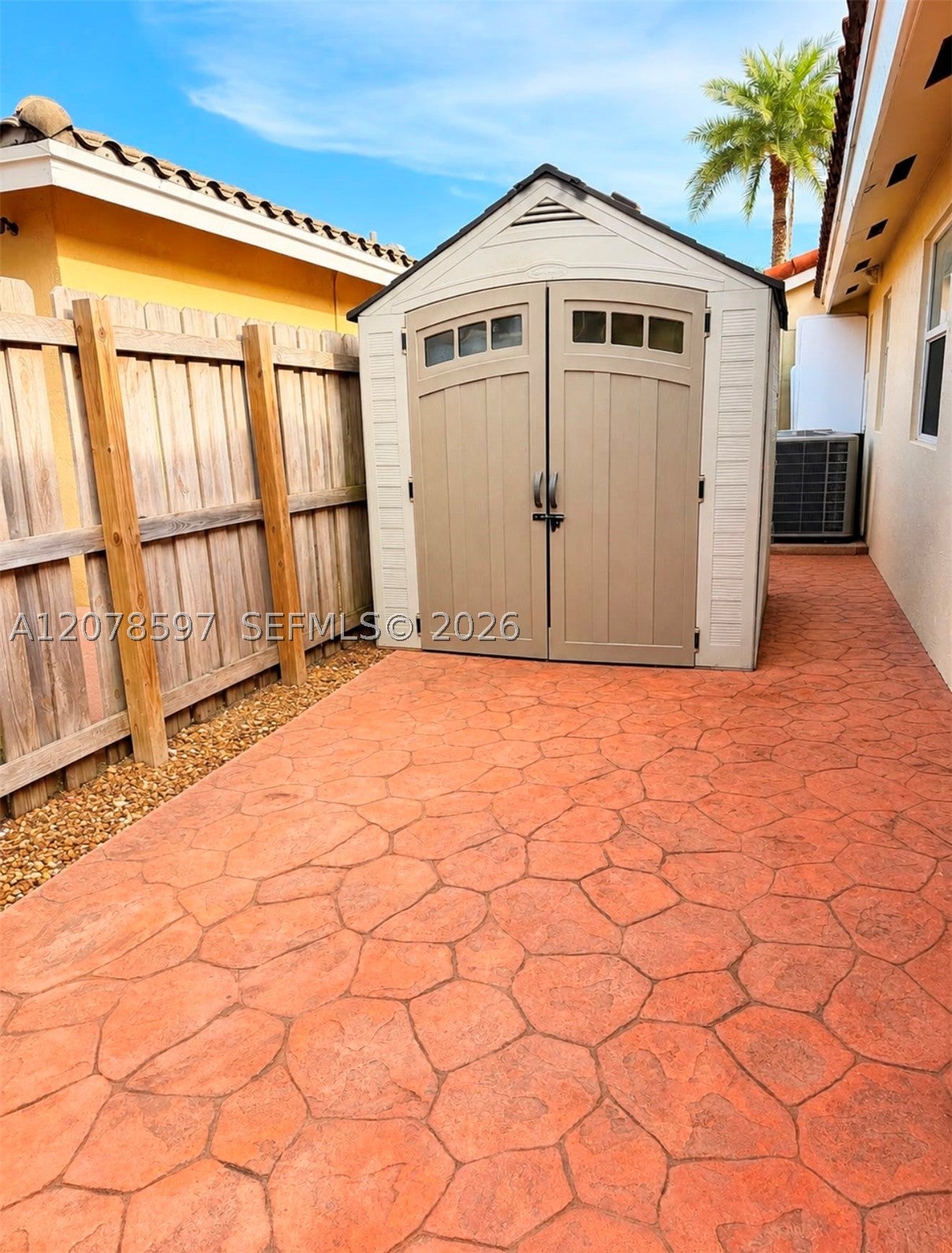 16529 SW 98th Ter, Miami FL 33196
