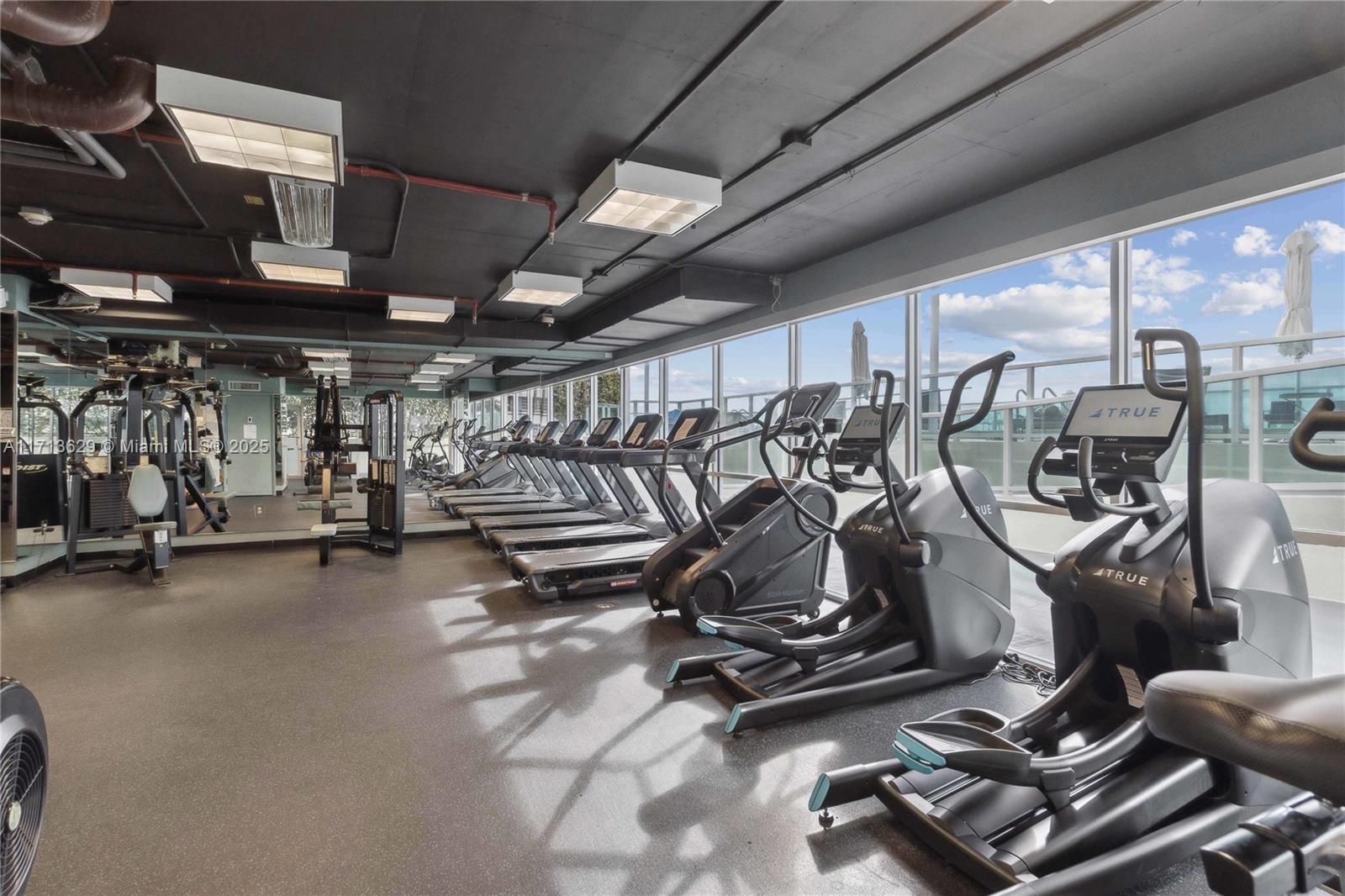 THE FLORIDIAN CONDO - Residential