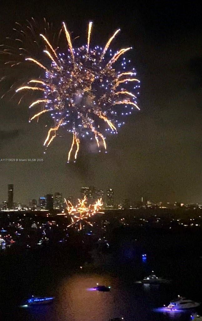 THE FLORIDIAN CONDO - Residential