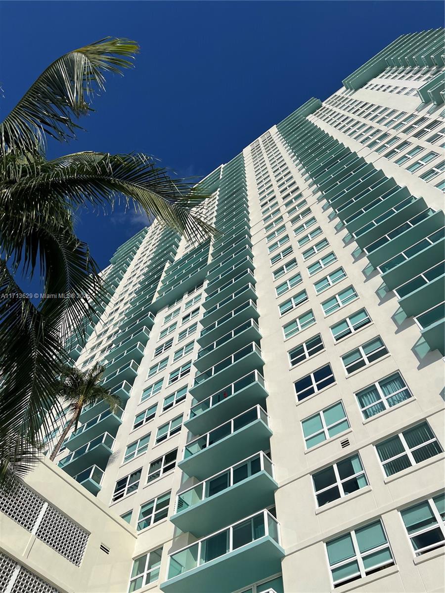 THE FLORIDIAN CONDO - Residential