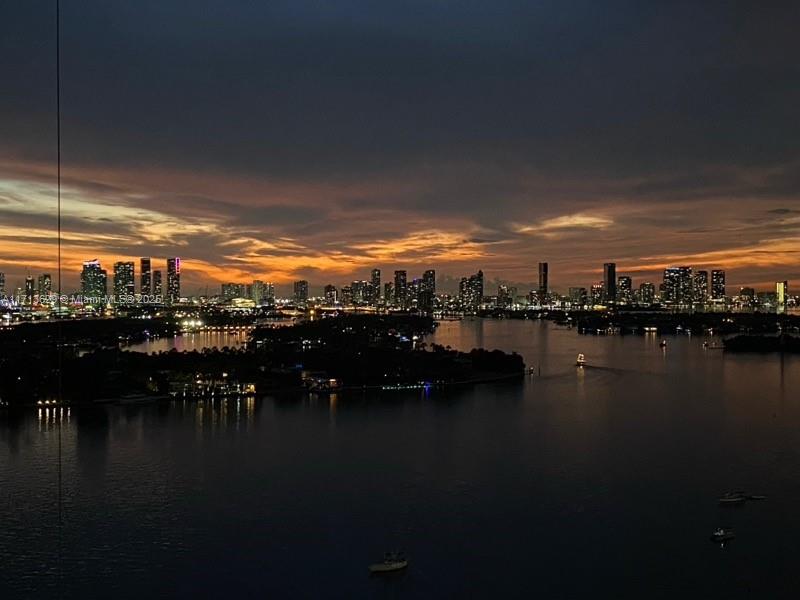 THE FLORIDIAN CONDO - Residential