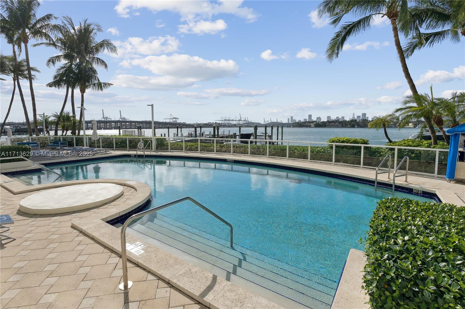 THE FLORIDIAN CONDO - Residential