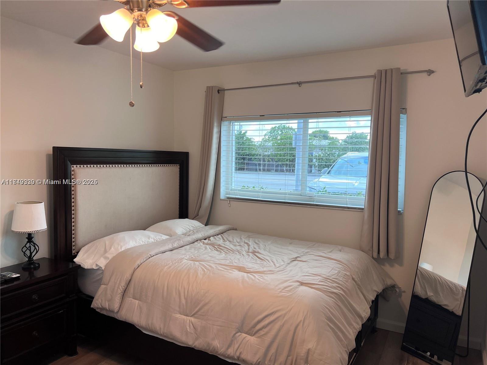 CORAL VILLAS REV - Residential
